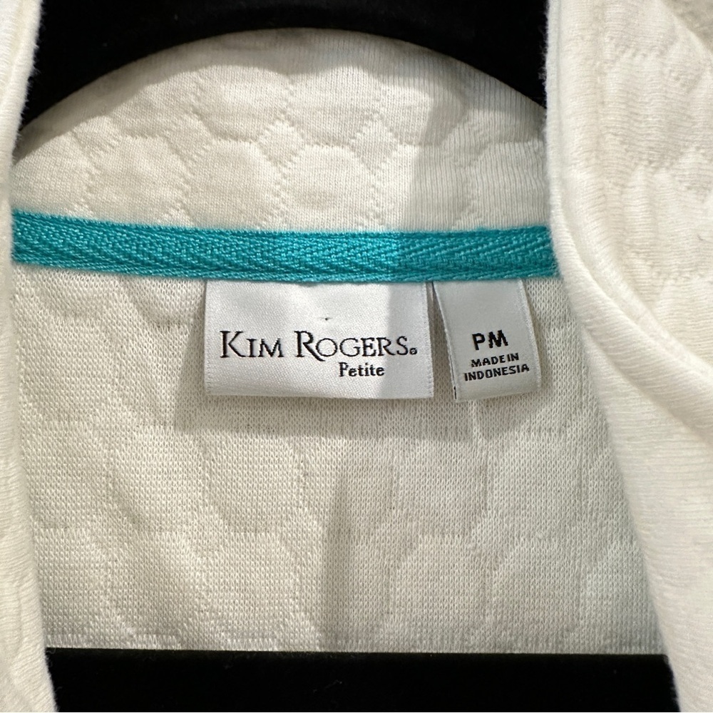 NWT Kim Rogers Women's Sleeveless White Full Zipper Vest Honeycomb Pattern sz MP - Picture 7 of 7